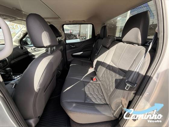NISSAN FRONTIER 2.3 16V TURBO DIESEL PLATINUM CD 4X4 AUTOMÁTICO